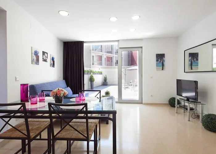 Charmsuites Paralel